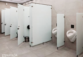 Туалетные перегородки в проекте Международный аэропорт Красноярск
