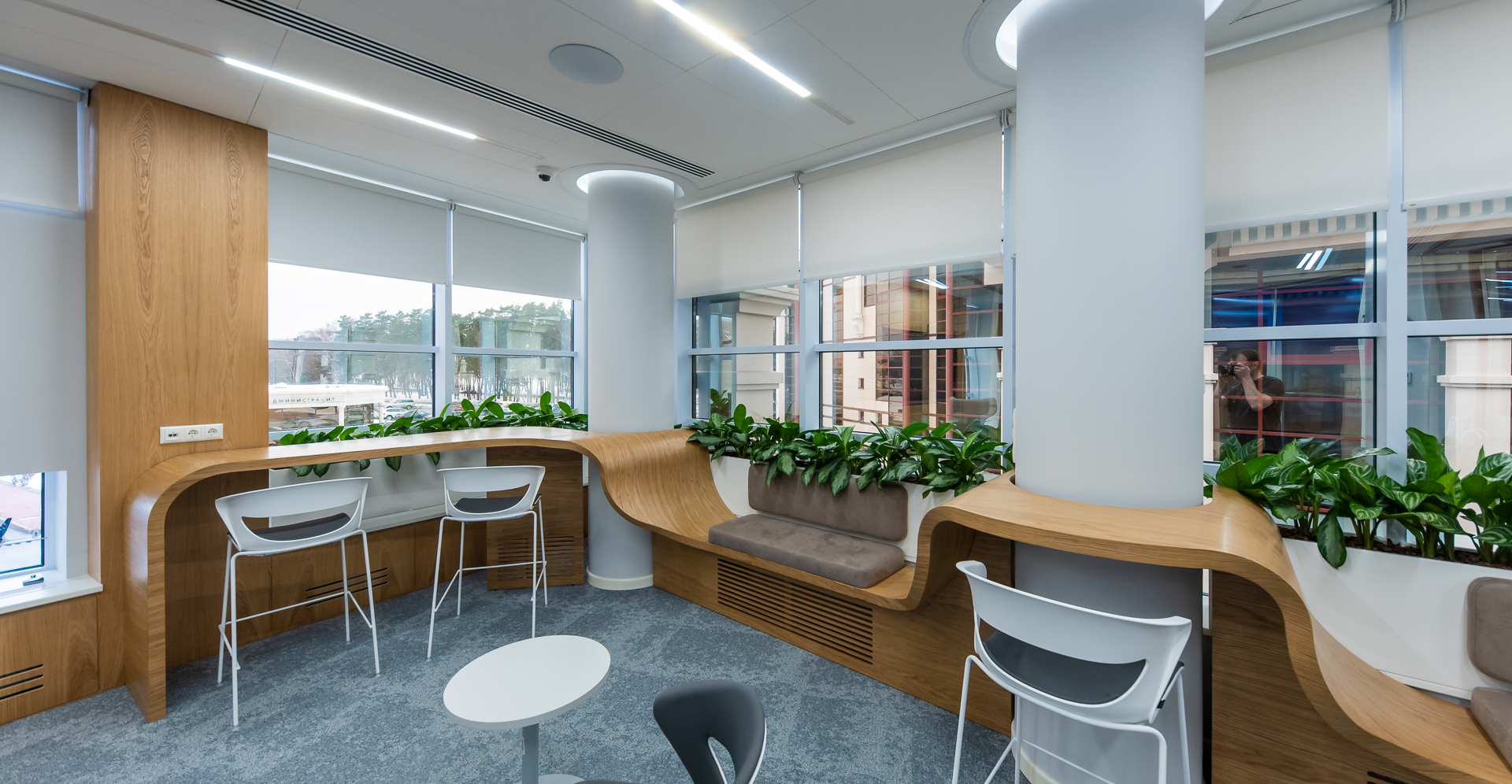 Фото проекта: Проект Nayada в офисе крупной компании. Изображение № 2