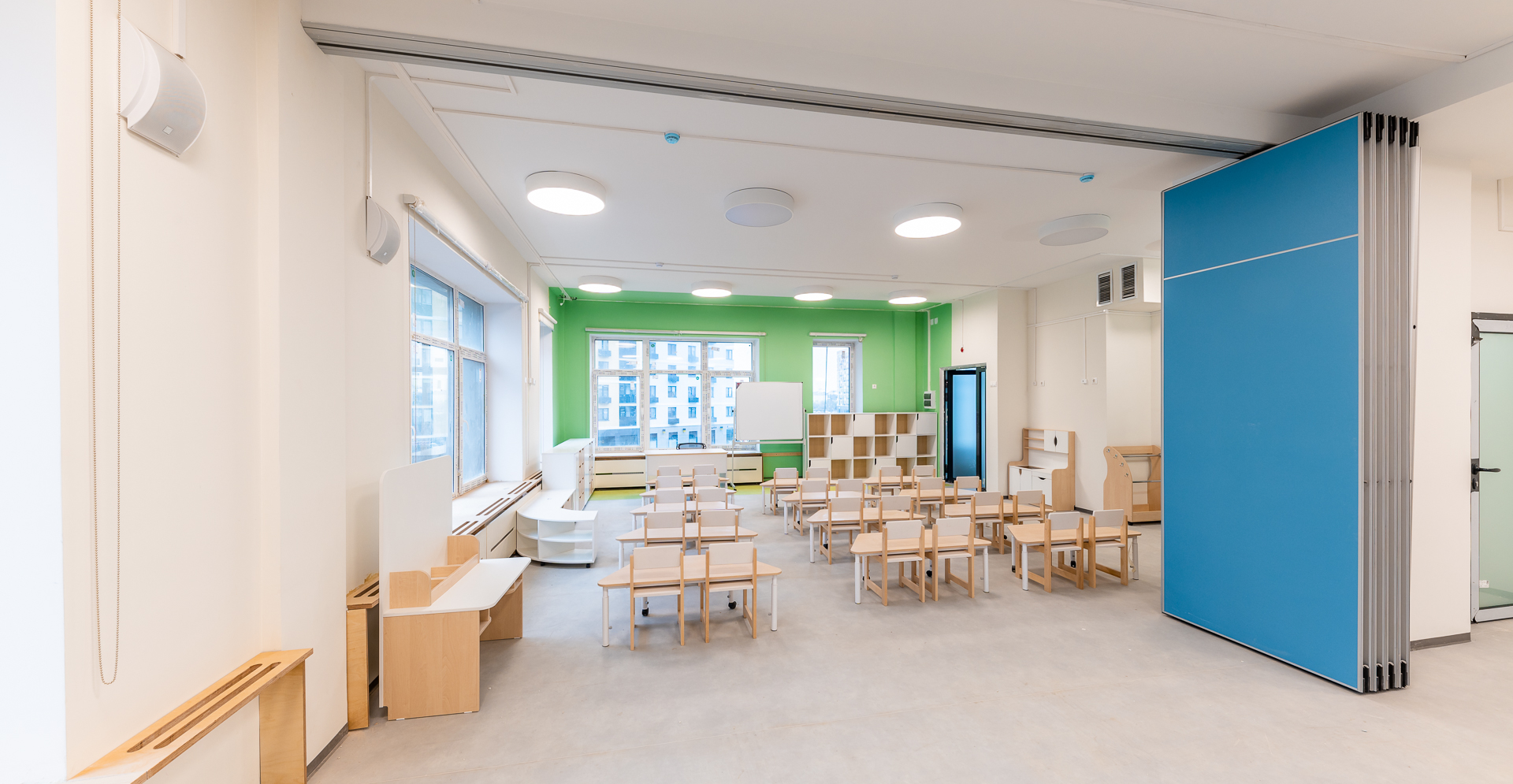 Фото проекта: Проект Nayada по установке раздвижных перегородок в детском саду &laquo;Лучи&raquo;. Изображение № 3