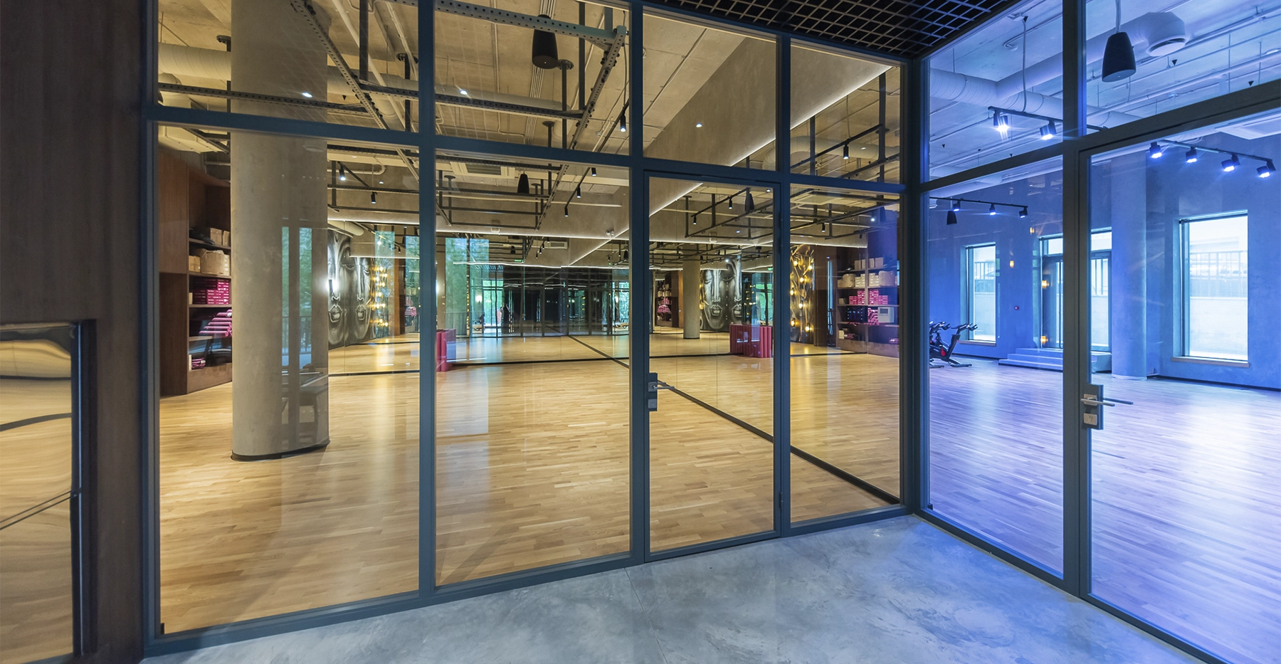 Фото проекта: Создание интерьеров, монтаж перегородок, дверей, мебели в фитнес клубе Anvil. Изображение № 7